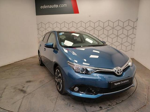 Toyota Auris image 3
