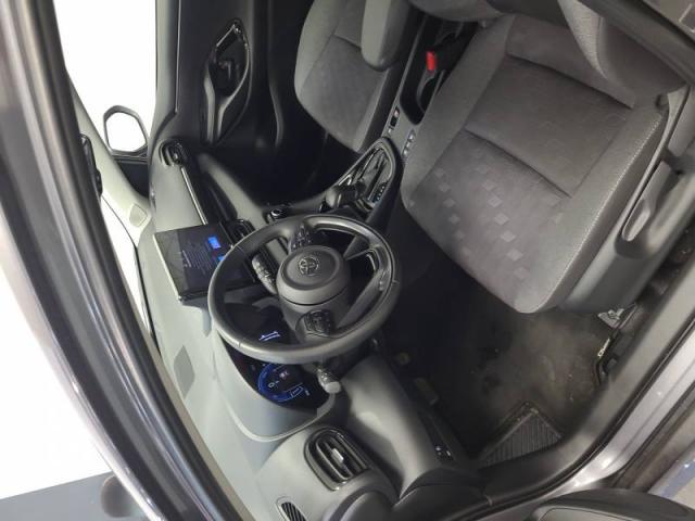 Toyota Yaris image 8