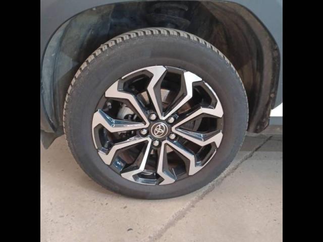 Toyota Yaris image 4