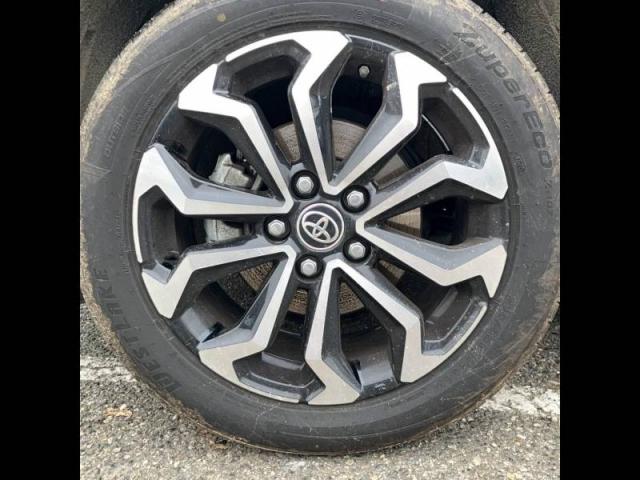 Toyota Yaris image 5