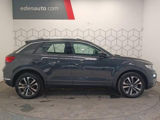 Volkswagen T-Roc image 6