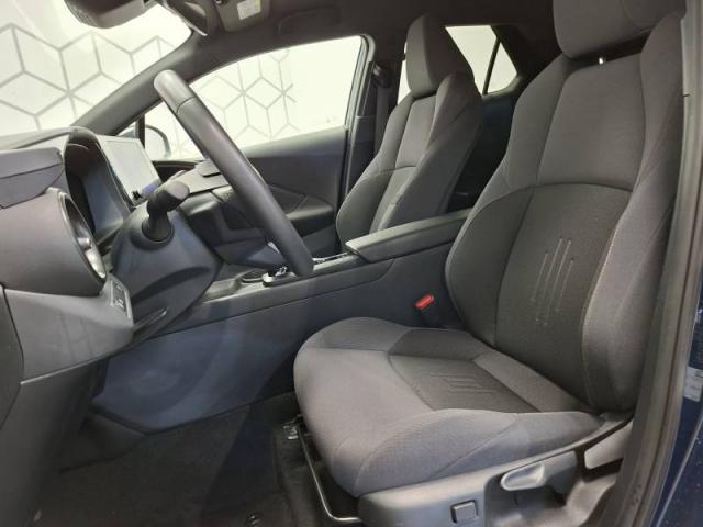 Toyota C-Hr image 5