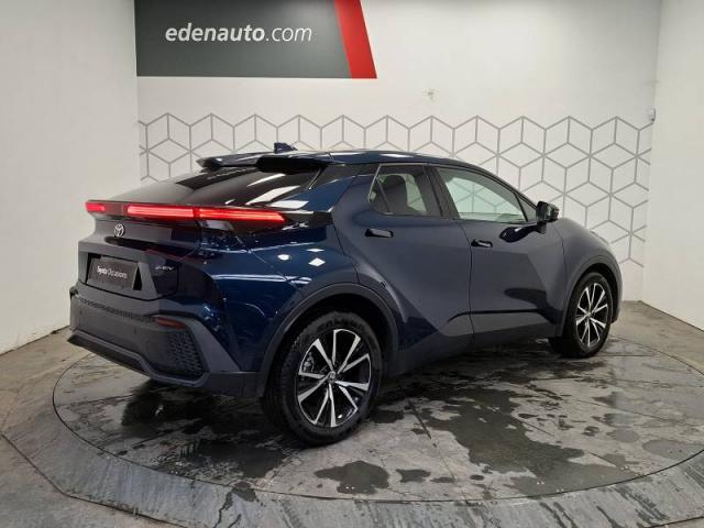 Toyota C-Hr image 6