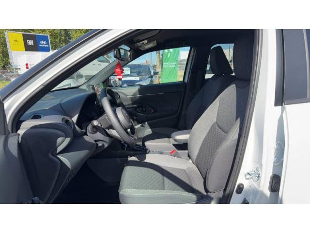 Toyota Yaris image 7