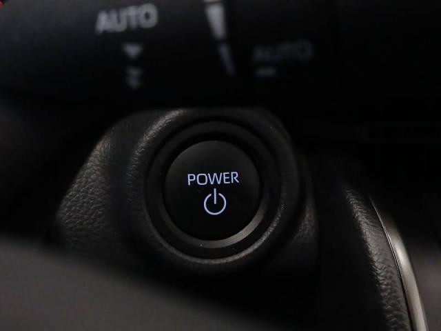 Toyota C-Hr image 7