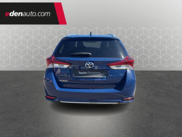 Toyota Auris image 3