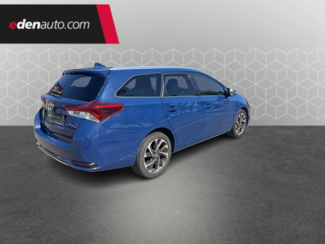 Toyota Auris image 5