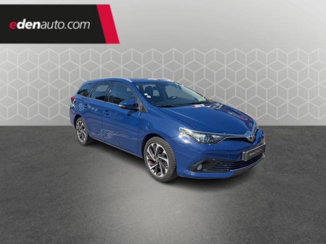 Toyota Auris image 9