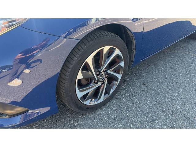 Toyota Auris image 6