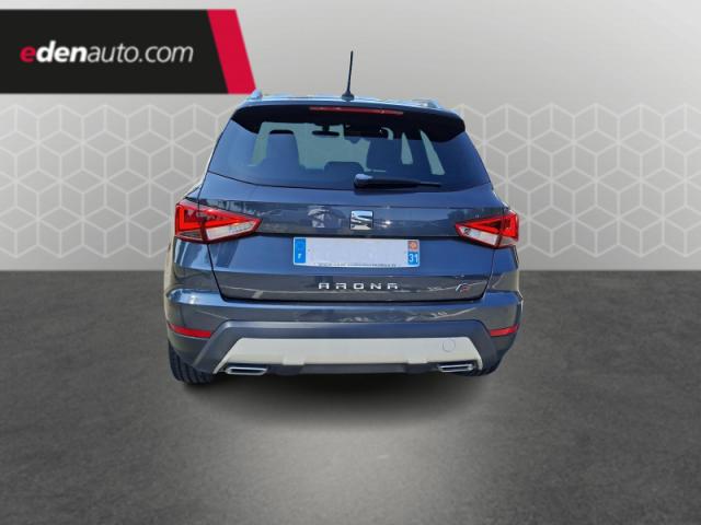 Seat Arona image 2
