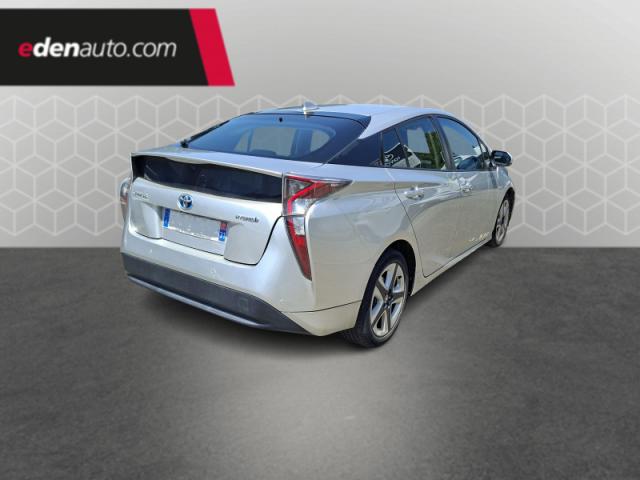 Toyota Prius image 6