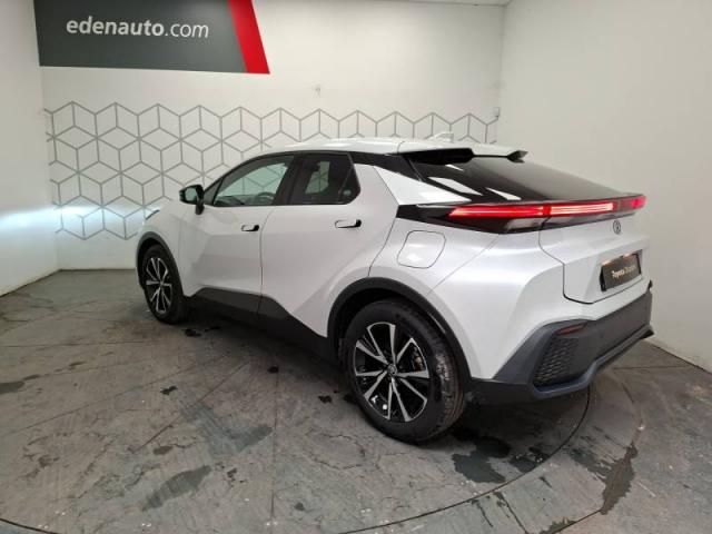 Toyota C-Hr image 9