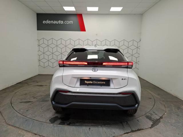 Toyota C-Hr image 6