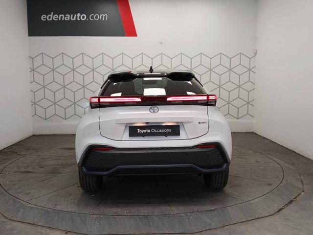 Toyota C-Hr image 4