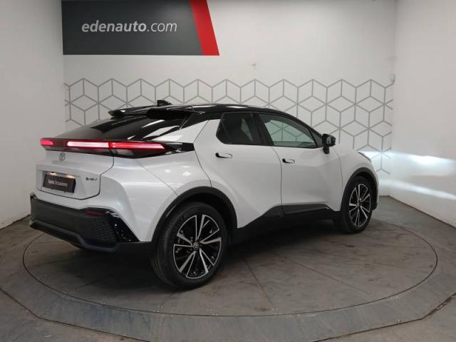 Toyota C-Hr image 8