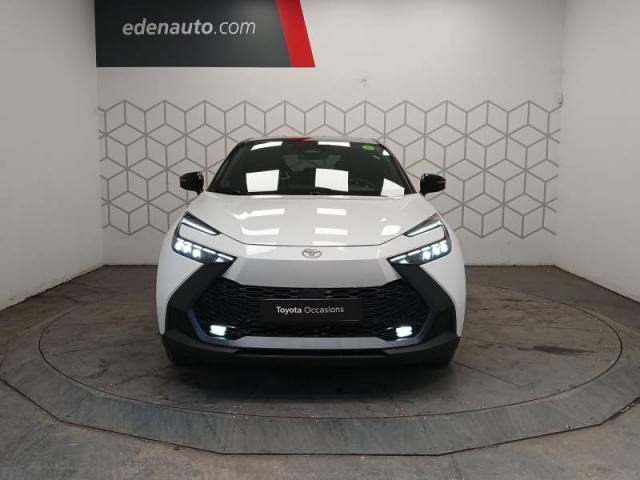 Toyota C-Hr image 2
