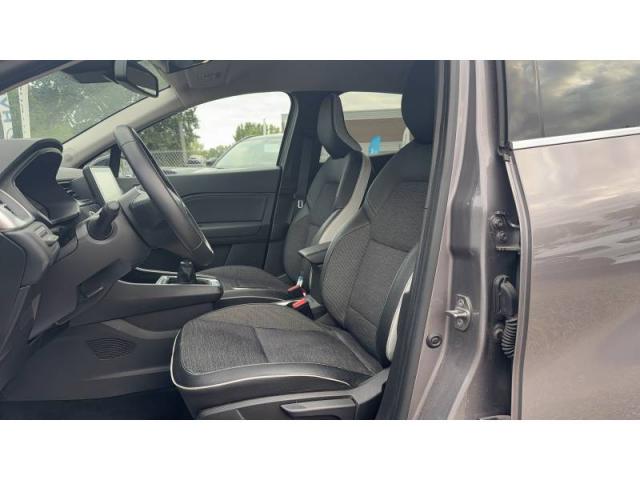 Renault Captur image 2