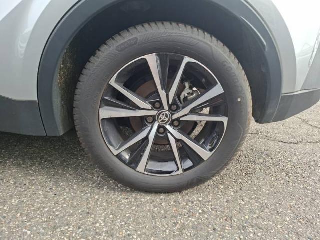 Toyota C-Hr image 4