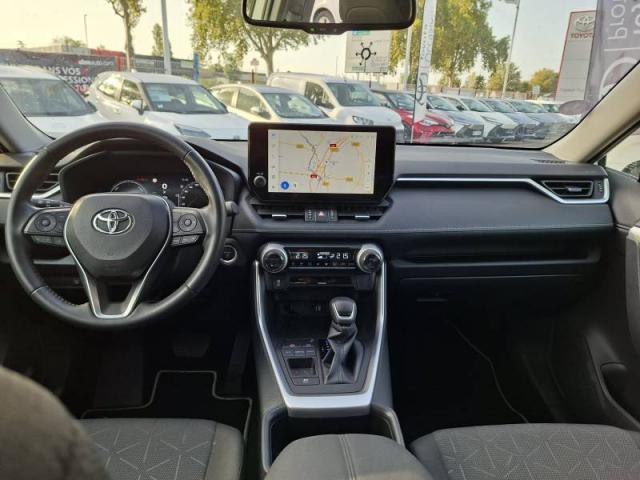 Toyota Rav4 image 2