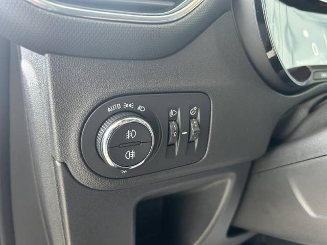 Opel Crossland X image 2