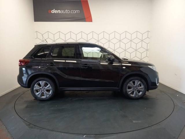 Suzuki Vitara image 8
