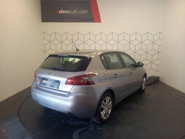 Peugeot 308 image 1