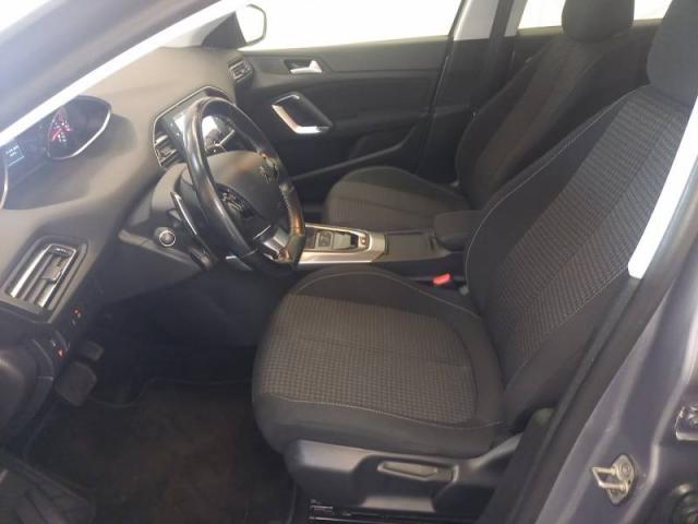 Peugeot 308 image 7