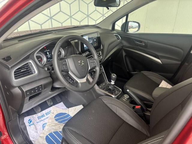 Suzuki S-Cross image 7