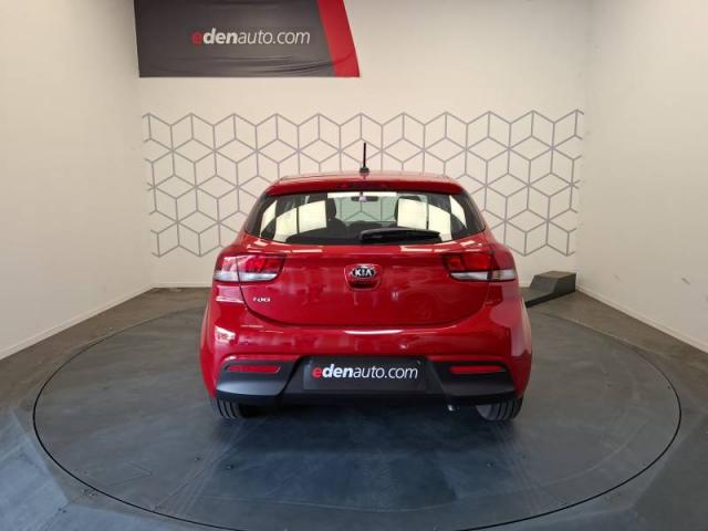 Kia Rio image 1