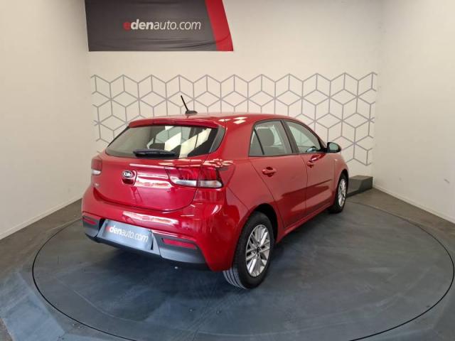 Kia Rio image 2