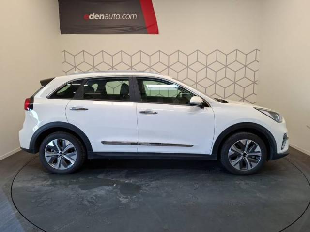 Kia Niro image 2