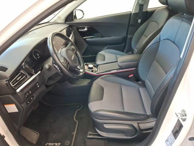Kia Niro image 9