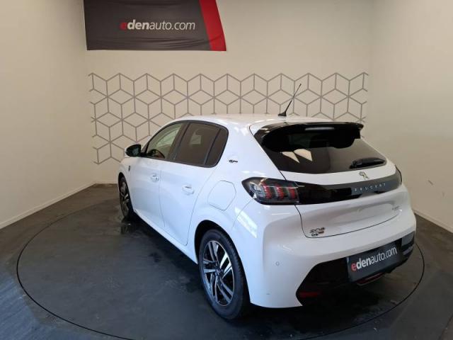 Peugeot 208 image 1