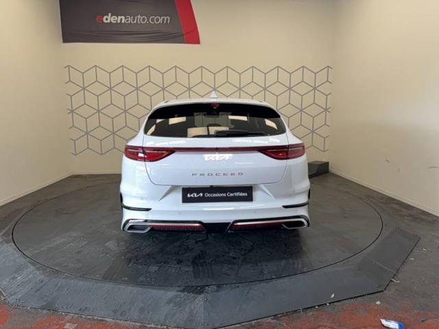 Kia Pro_cee'D image 3