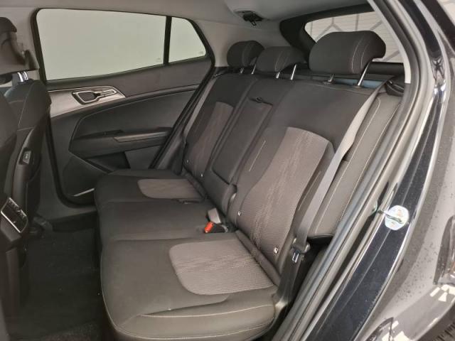 Kia Sportage image 6