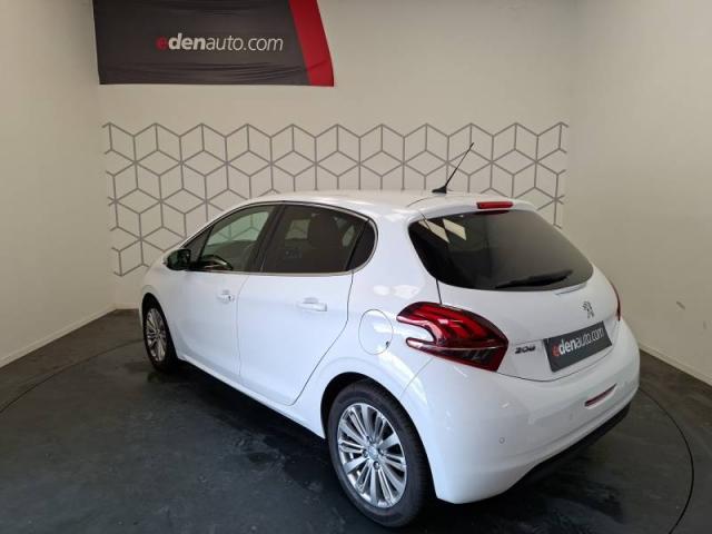 Peugeot 208 image 5