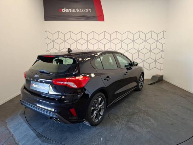 Ford Focus image 5