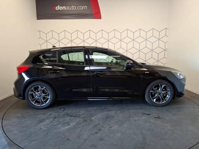 Ford Focus image 9