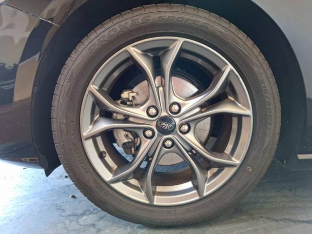 Ford Focus image 4