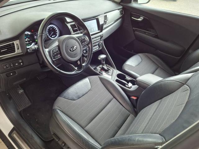 Kia Niro image 2