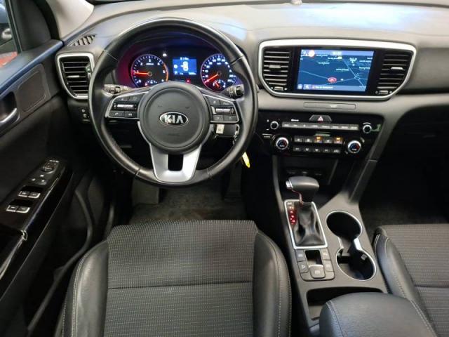 Kia Sportage image 6