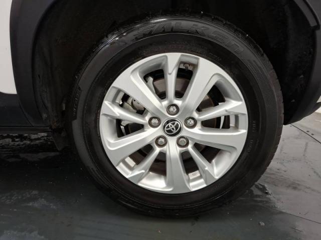 Toyota Yaris image 7