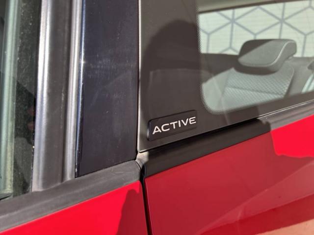 Volkswagen Up! image 9