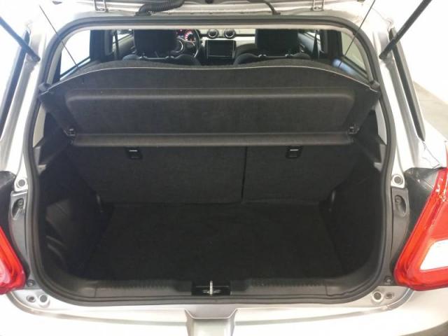 Suzuki Swift image 6