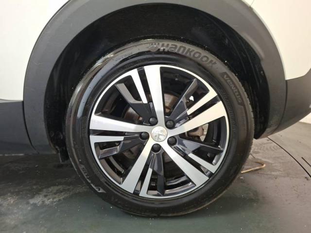 Peugeot 3008 image 7