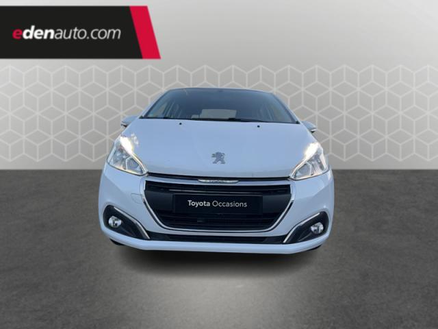 Peugeot 208 image 2