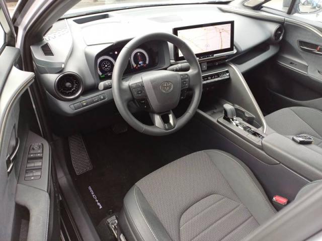 Toyota C-Hr image 7