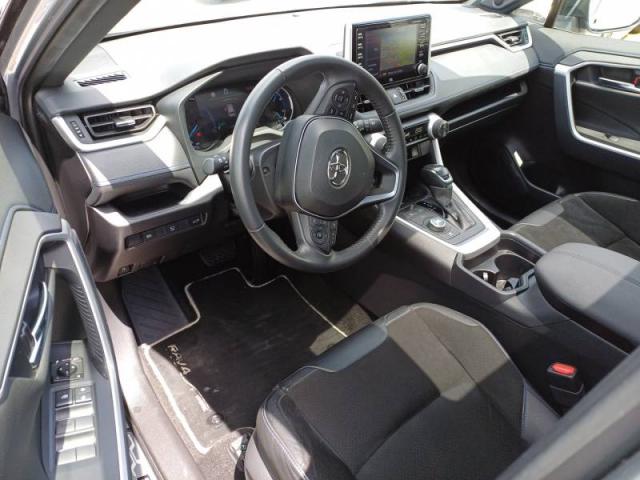 Toyota Rav4 image 4