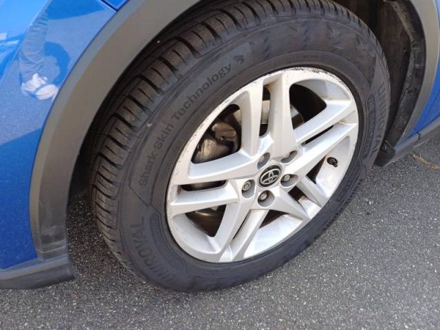 Toyota C-Hr image 7