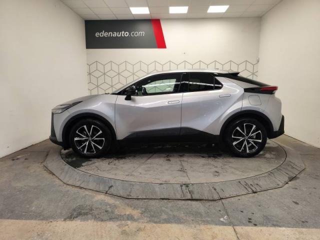 Toyota C-Hr image 6